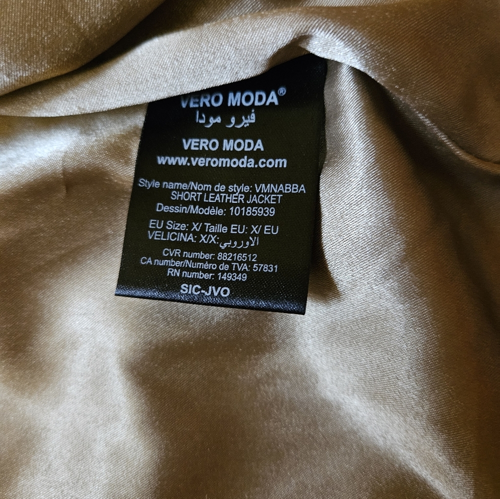Vero Moda Black Leather Asymmetrical Moto Jacket - Picture 3 of 6
